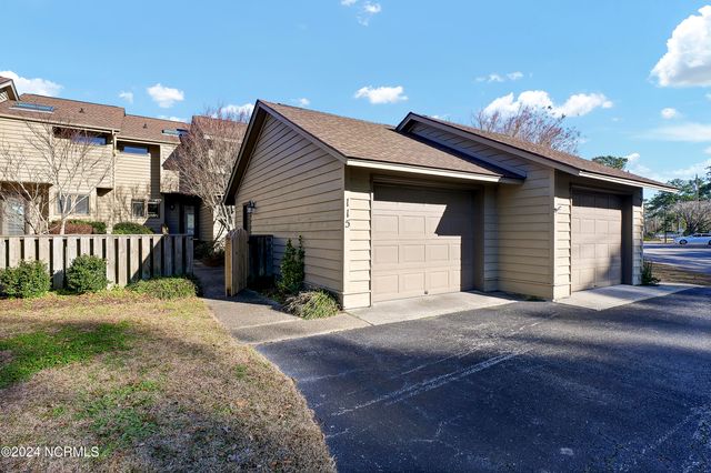 115 Egret Court, Hampstead, NC 28443