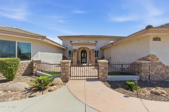 3655 W DYNAMITE Boulevard, Phoenix, AZ 85083