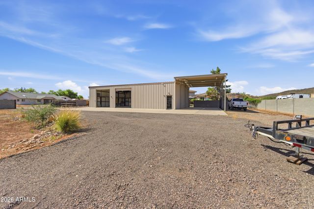 3655 W DYNAMITE Boulevard, Phoenix, AZ 85083