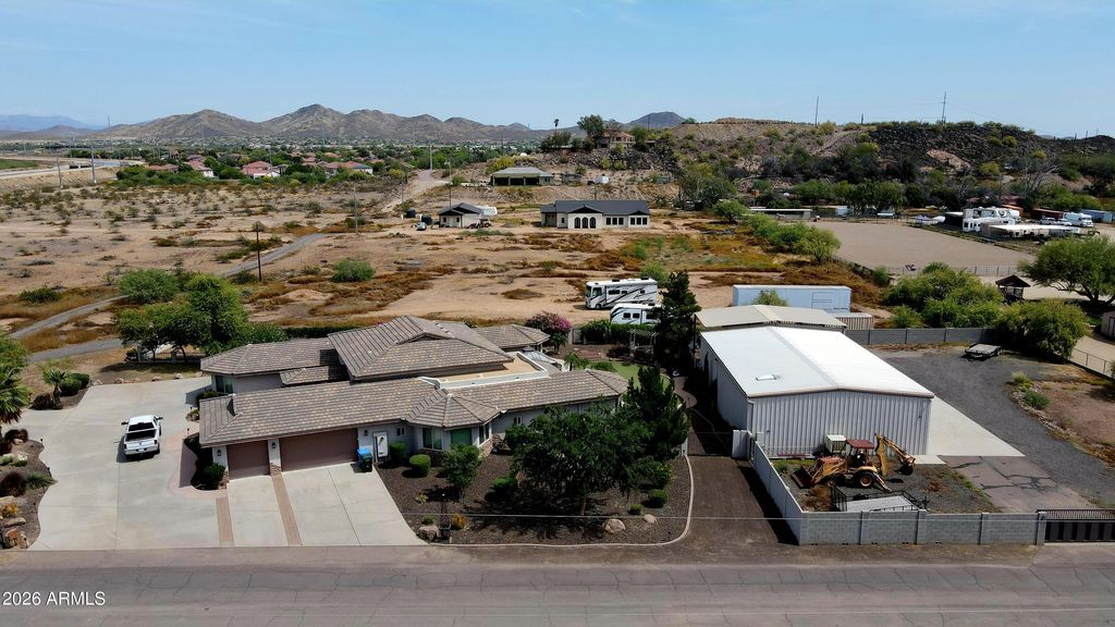 3655 W DYNAMITE Boulevard, Phoenix, AZ 85083