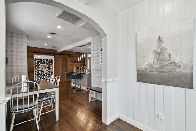 3319 W PAUL AVENUE, Tampa, FL 33611