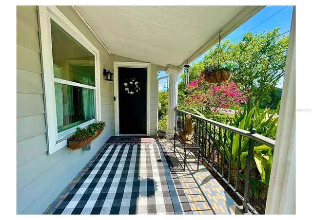 3319 W PAUL AVENUE, Tampa, FL 33611