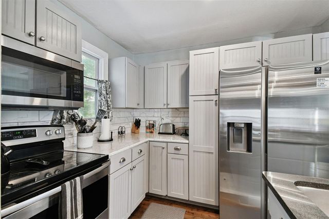 3319 W PAUL AVENUE, Tampa, FL 33611