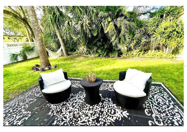 3319 W PAUL AVENUE, Tampa, FL 33611