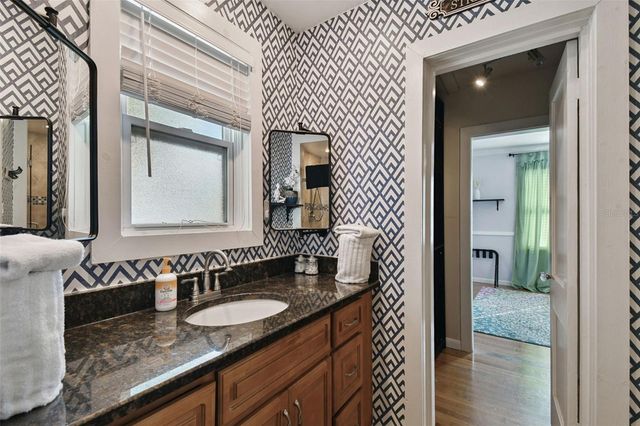 3319 W PAUL AVENUE, Tampa, FL 33611