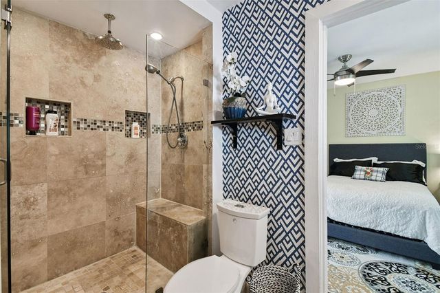 3319 W PAUL AVENUE, Tampa, FL 33611