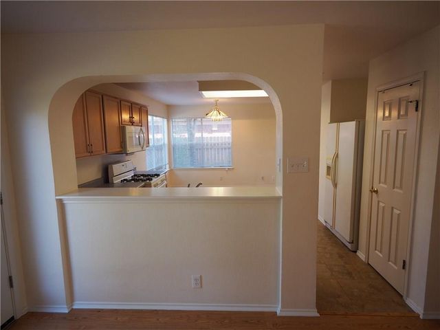 9602 DALEWOOD DR, Austin, TX 78729