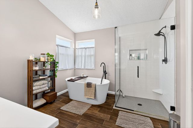 7002 Abercorn Place, Canal Winchester, OH 43110