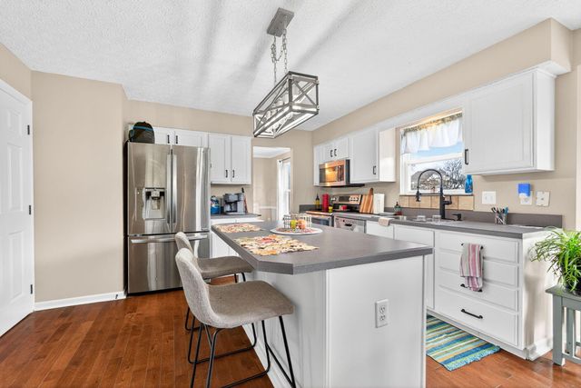 7002 Abercorn Place, Canal Winchester, OH 43110