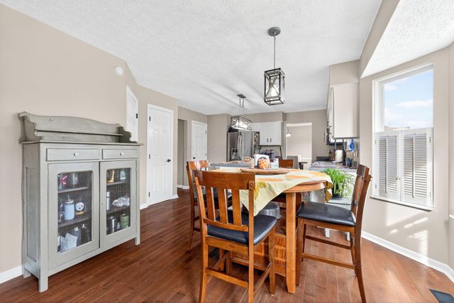 7002 Abercorn Place, Canal Winchester, OH 43110