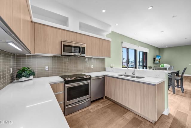 210 N Monterey Street 409, Alhambra, CA 91801