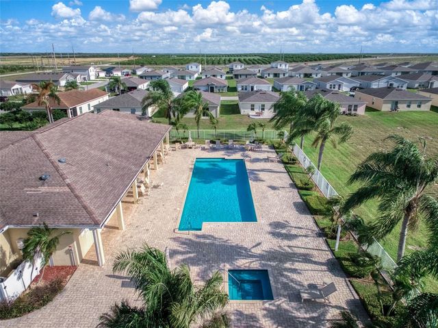 1456 STONE RIDGE CIRCLE, Sebring, FL 33870