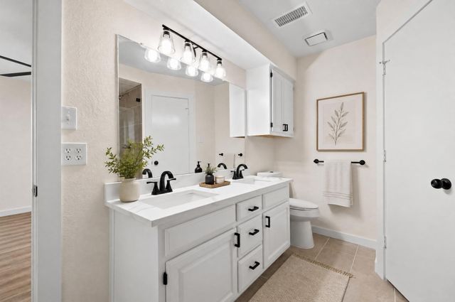 2006 Toulon Lane, Carrollton, TX 75007
