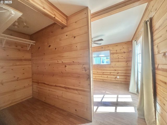 24275 BUNN CREEK Rd, Cloverdale, OR 97112