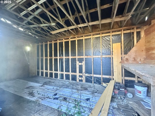 24275 BUNN CREEK Rd, Cloverdale, OR 97112