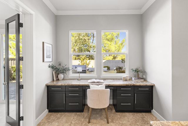 3030 Black Oak Dr, Rocklin, CA 95765