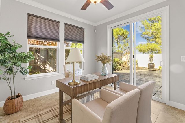 3030 Black Oak Dr, Rocklin, CA 95765