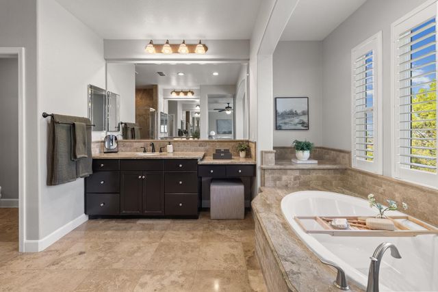 3030 Black Oak Dr, Rocklin, CA 95765
