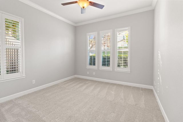 3030 Black Oak Dr, Rocklin, CA 95765