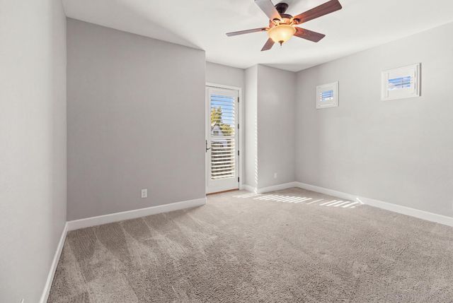 3030 Black Oak Dr, Rocklin, CA 95765