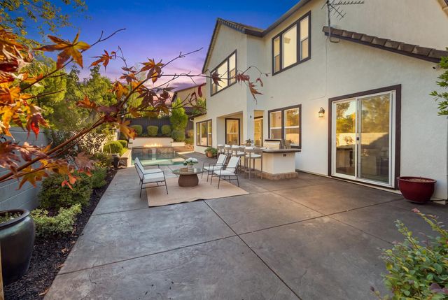 3030 Black Oak Dr, Rocklin, CA 95765