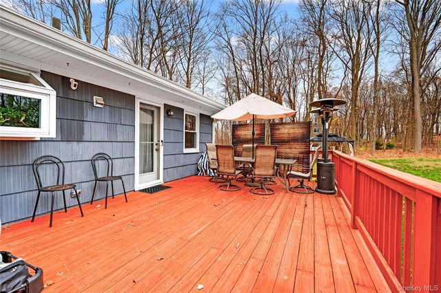 6 Ichabod Lane, Ossining, NY 10562