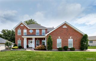 3214 Bear Tracks Drive, Wentzville, MO 63385