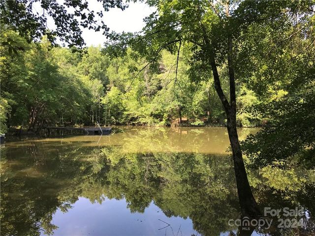 2793 Catawba Road 24, Great Falls, SC 29055