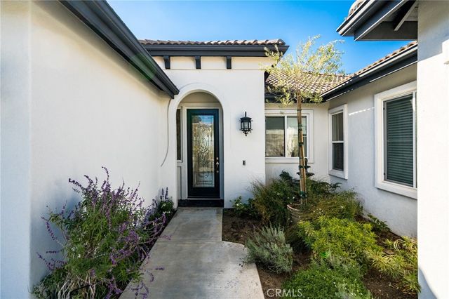 29651 Royal Burgh, Murrieta, CA 92563