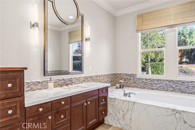 11489 Walnut Street, Redlands, CA 92374