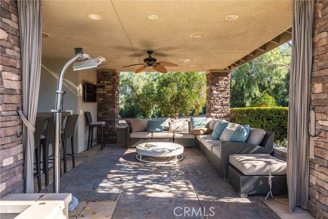 11489 Walnut Street, Redlands, CA 92374