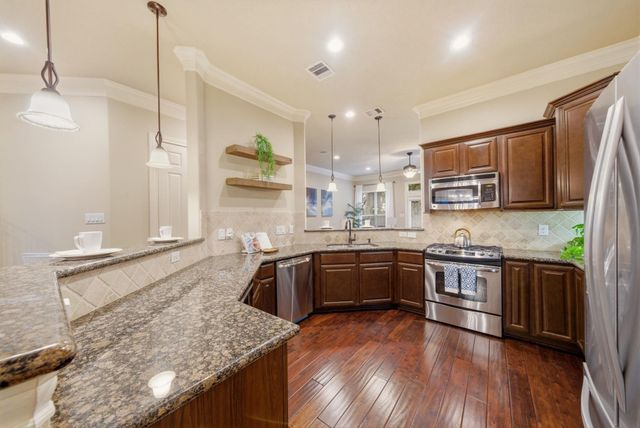 5539 Kiam Street, Houston, TX 77007