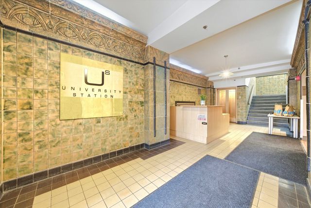 1550 S Blue Island Avenue 608, Chicago, IL 60608