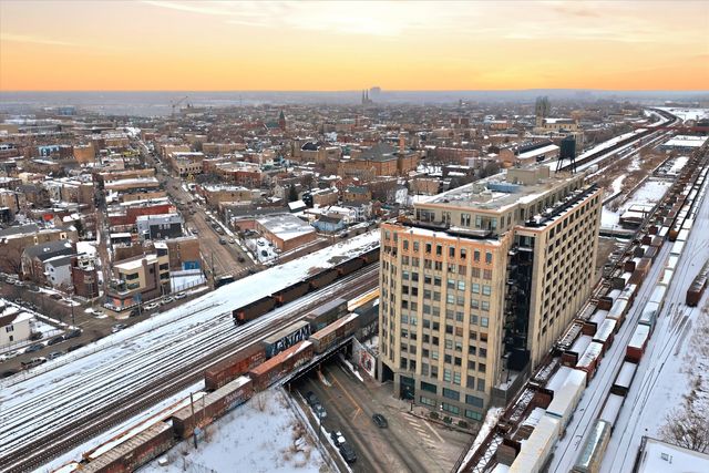 1550 S Blue Island Avenue 608, Chicago, IL 60608