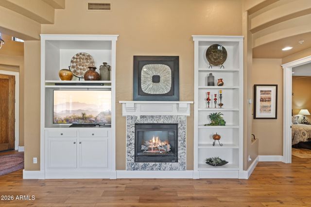 19550 N GRAYHAWK Drive 1141, Scottsdale, AZ 85255