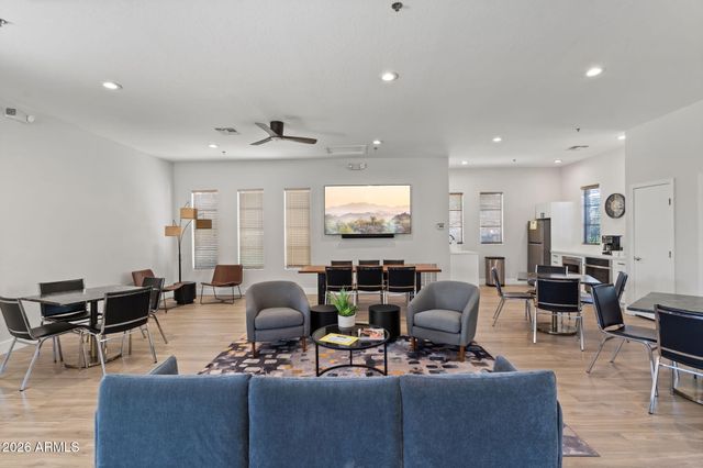 19550 N GRAYHAWK Drive 1141, Scottsdale, AZ 85255