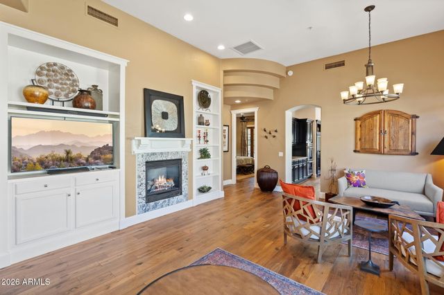 19550 N GRAYHAWK Drive 1141, Scottsdale, AZ 85255