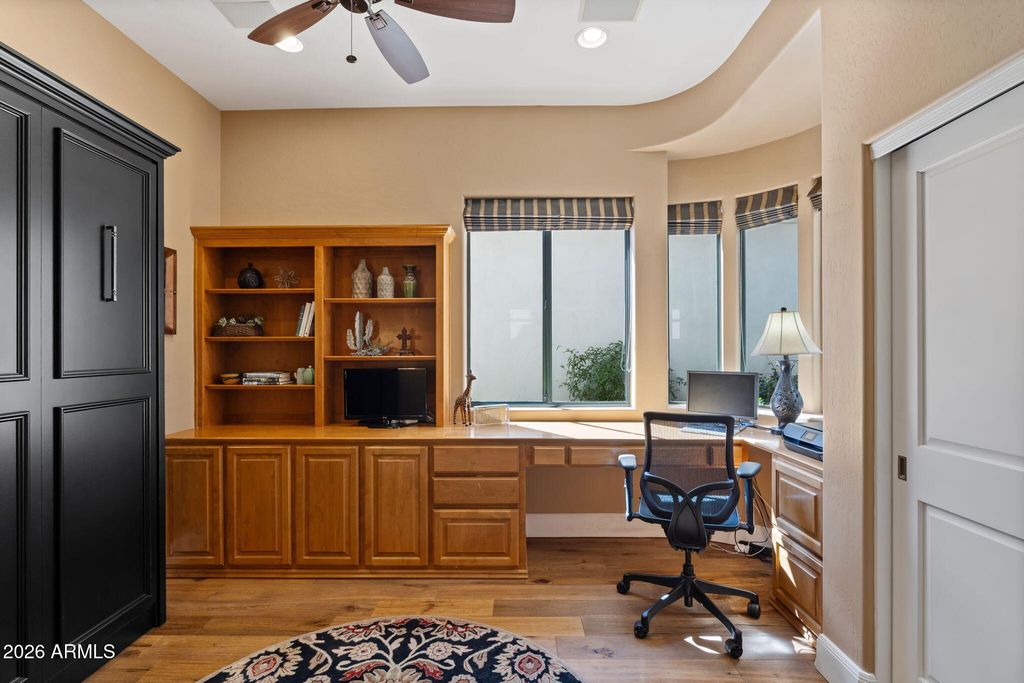 Image 33 of property listing at 19550 N GRAYHAWK Drive 1141, Scottsdale, AZ 85255