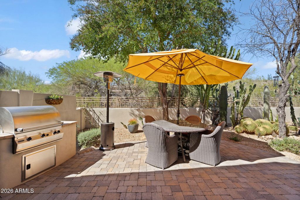 Image 39 of property listing at 19550 N GRAYHAWK Drive 1141, Scottsdale, AZ 85255