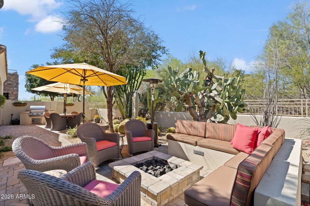 Image 42 of property listing at 19550 N GRAYHAWK Drive 1141, Scottsdale, AZ 85255