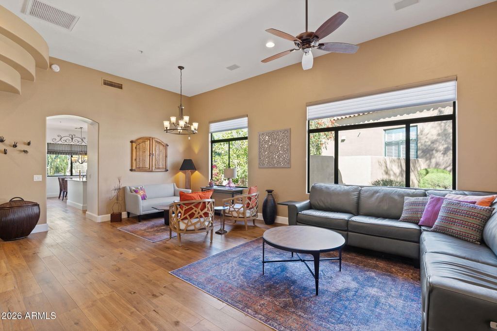 Image 9 of property listing at 19550 N GRAYHAWK Drive 1141, Scottsdale, AZ 85255