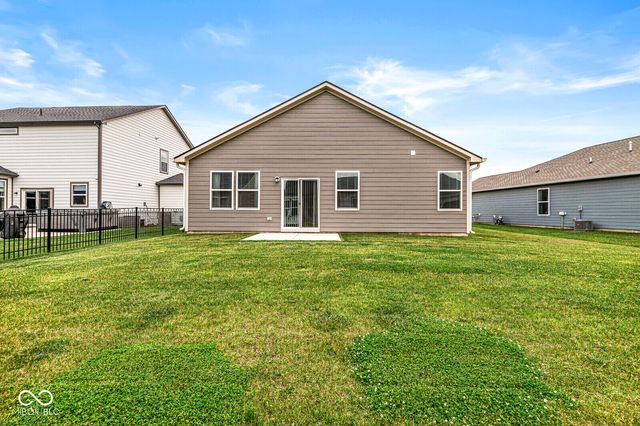7264 Firestone Road, Whitestown, IN 46075