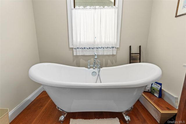 62 Delaware Avenue, Long Beach, NY 11561