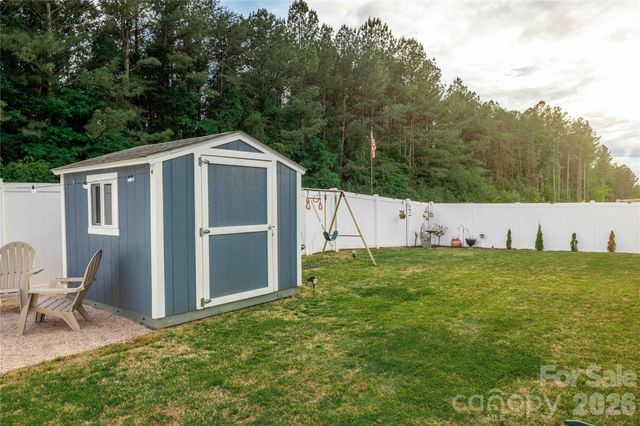 2880 Sherrills Stream Drive, Sherrills Ford, NC 28673