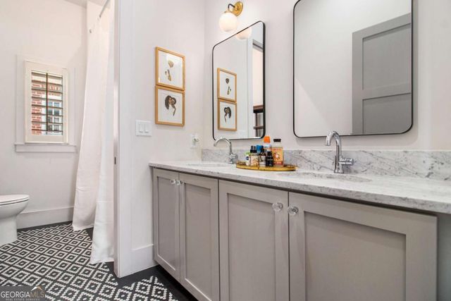 220 3rd Street, Fayetteville, GA 30214