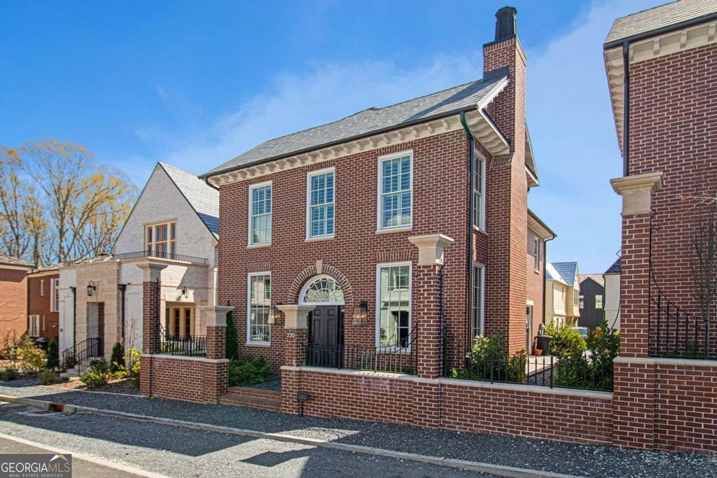 220 3rd Street, Fayetteville, GA 30214