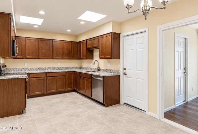 13629 N Del Webb Boulevard, Sun City, AZ 85351