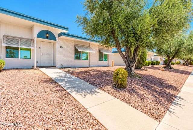 13629 N Del Webb Boulevard, Sun City, AZ 85351