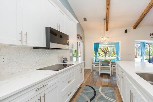 5039 BARROWE DRIVE, Tampa, FL 33624