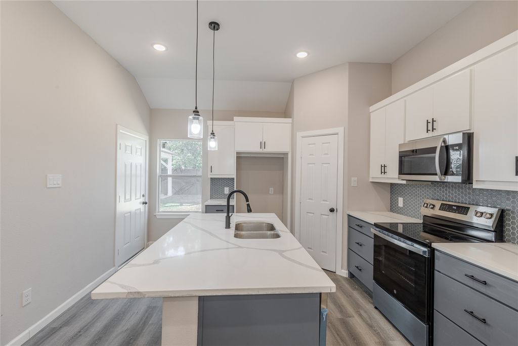 3627 Havana Street, Dallas, TX 75215